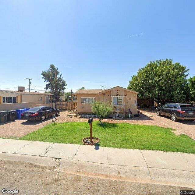 Paradise Village Apts