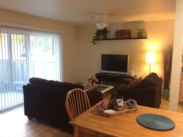 Park Lane Apartments