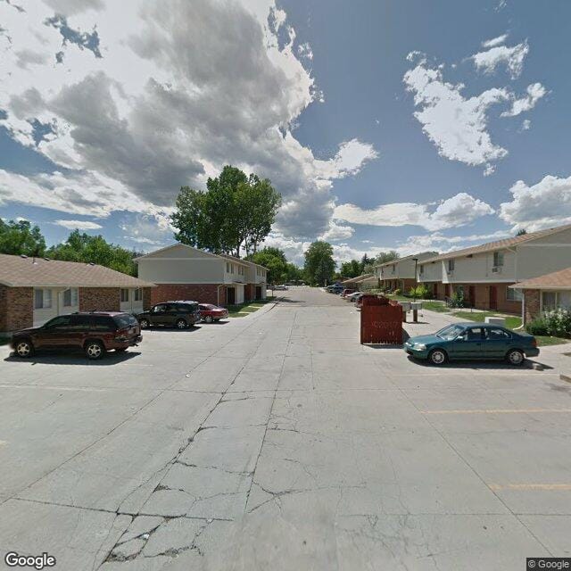 Parkside Apts