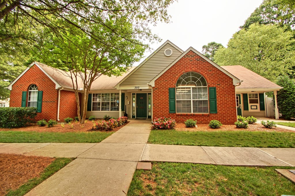 Parkview Apts