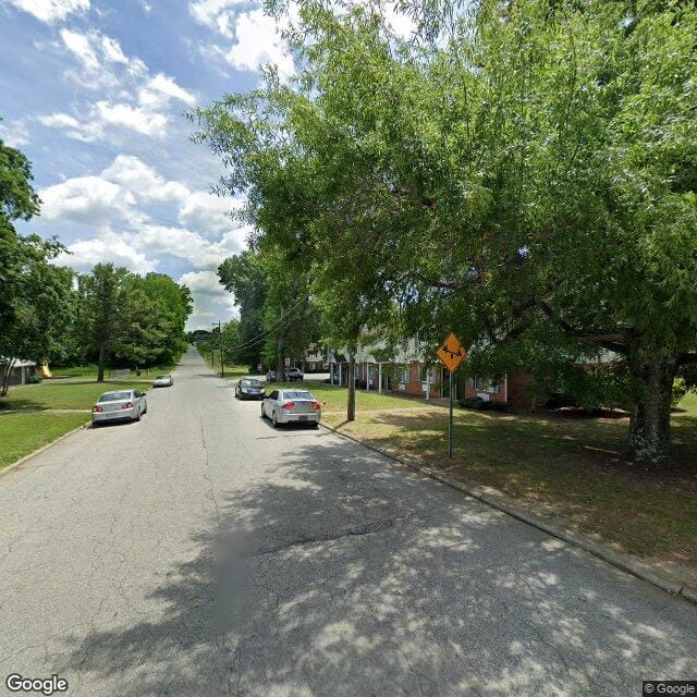 Parkview Apts (Greensboro)