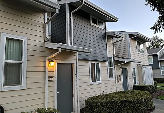 Parkview Apts (Sacramento)