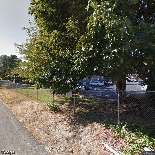 Parkway Apartments