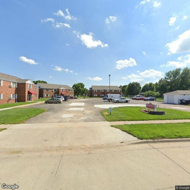Parkwood Apts