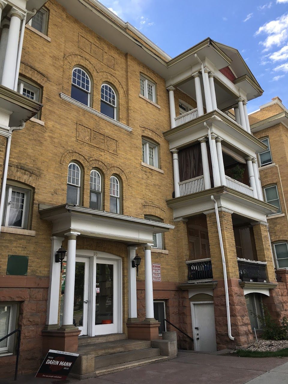 Pauline Downs Apts.