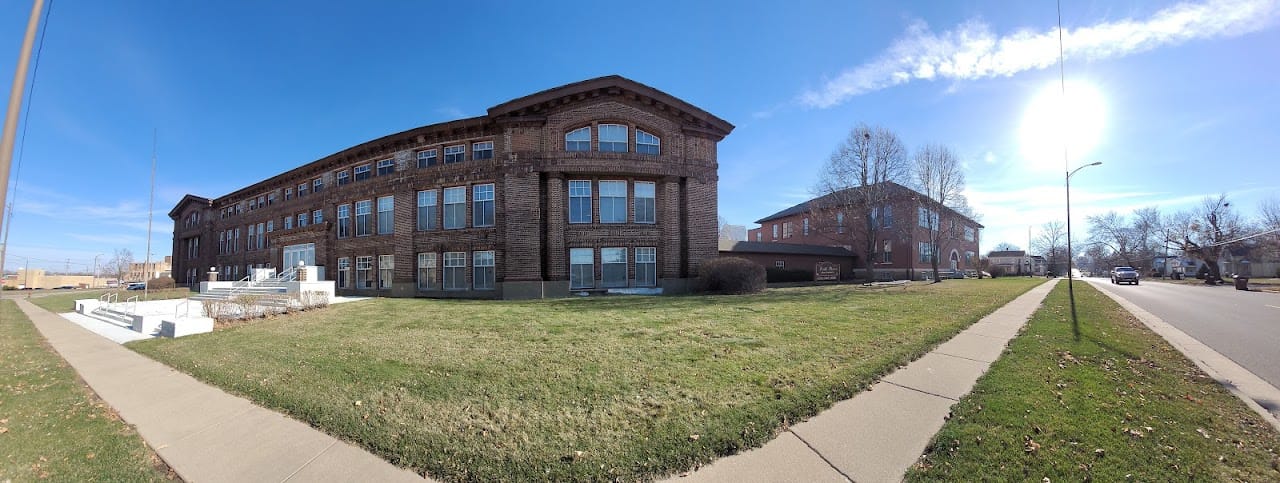 Pearl Place Apts