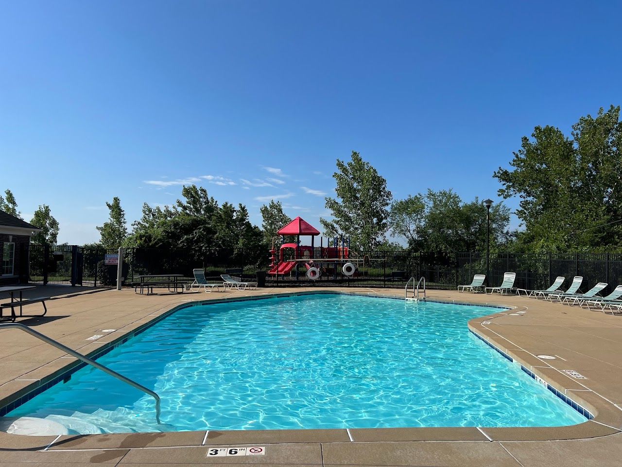 Pevely Pointe Apts
