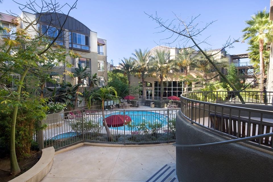 Piedmont Apts (North Hollywood)