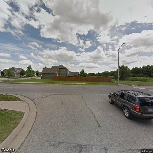 Pine Manor Apts