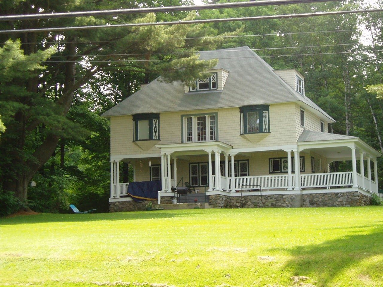 Pine Manor Apts
