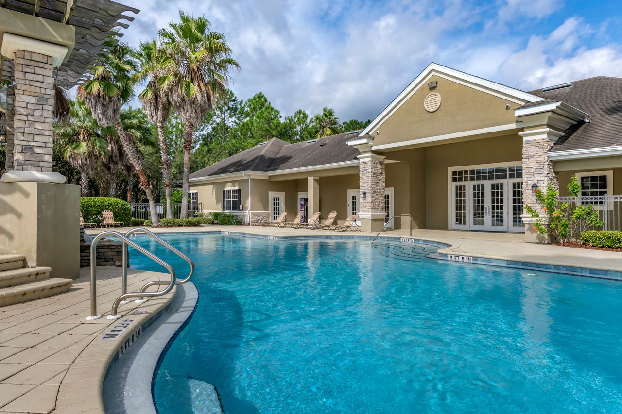 Pine Meadows (Jacksonville)