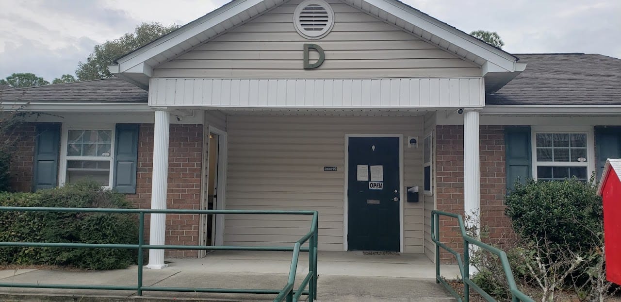 Pine Point Apartments