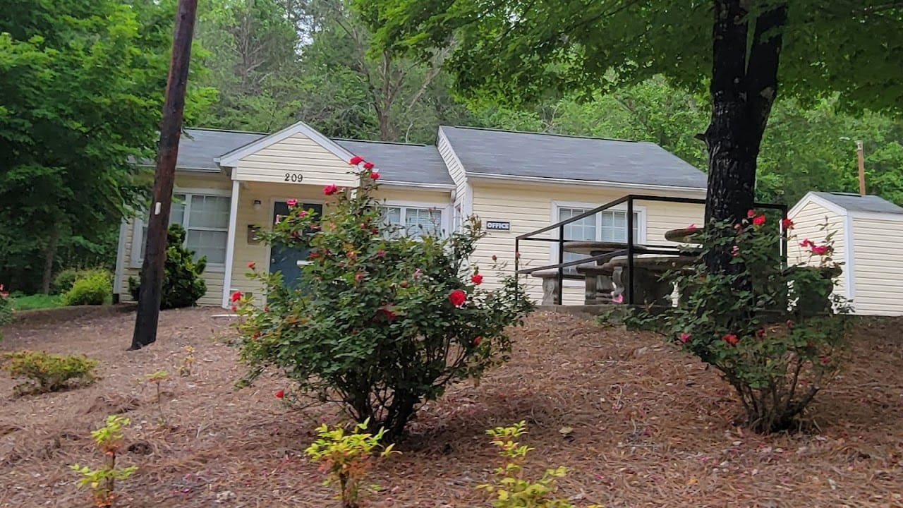 Pine Ridge Apts