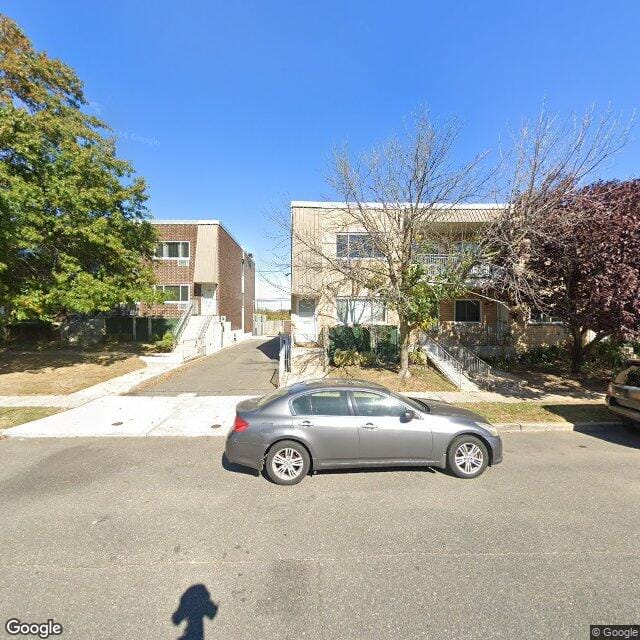 Pine Town Apartments