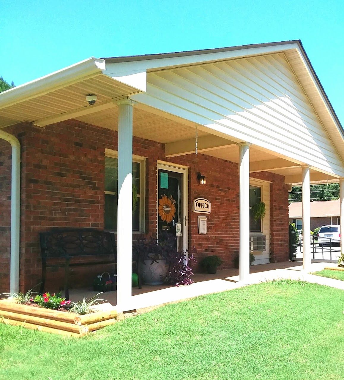 Pine Village Apartments
