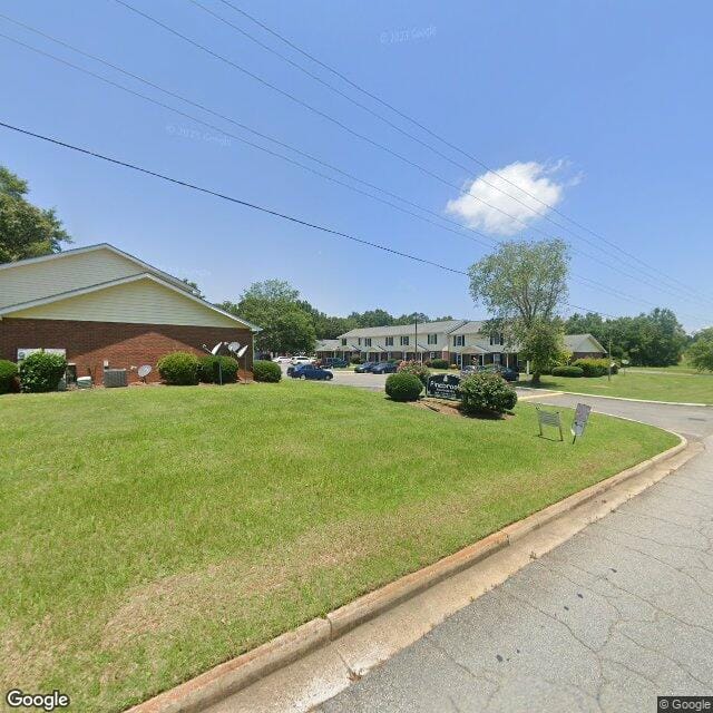 Pinebrook Apts