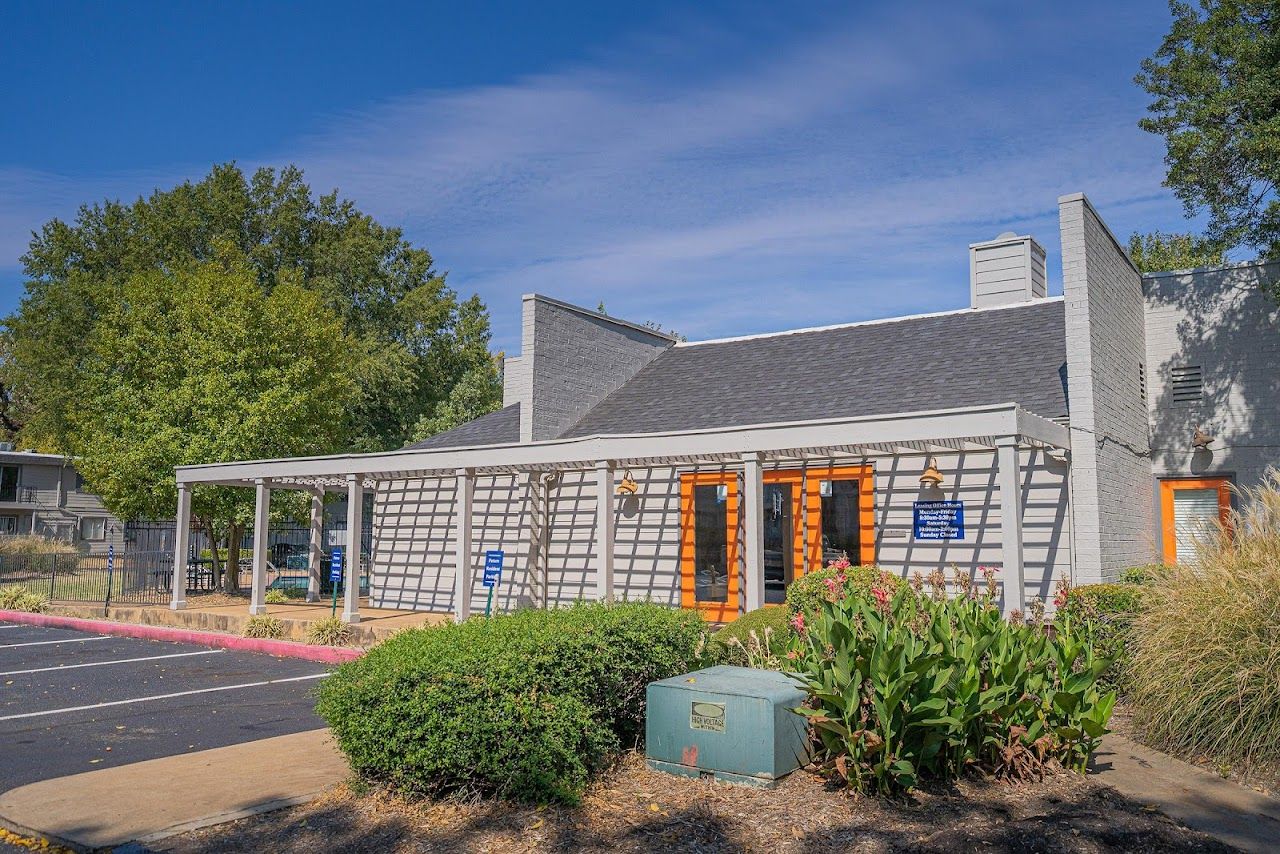 Pinebrook Pointe
