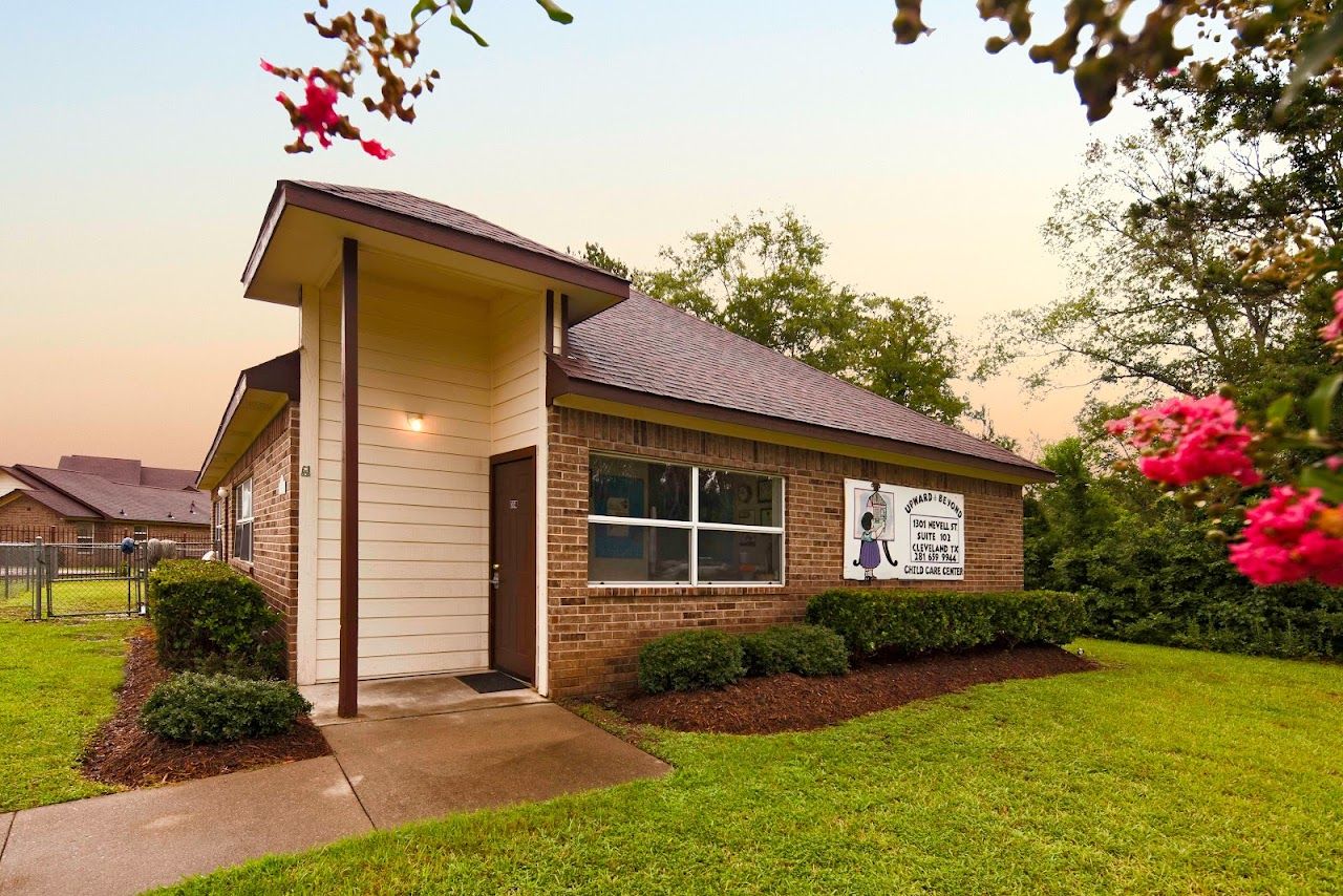 Pineridge Plaza Apts