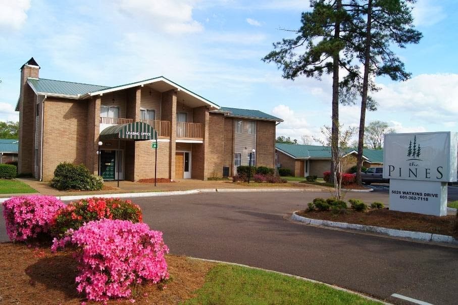 Pines Apts