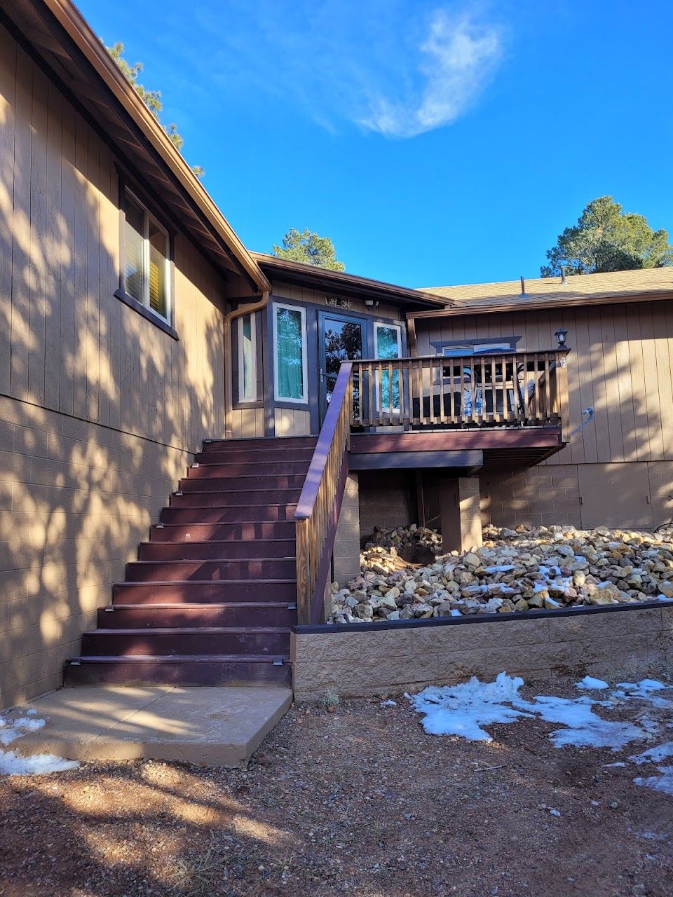 Pineview Manor