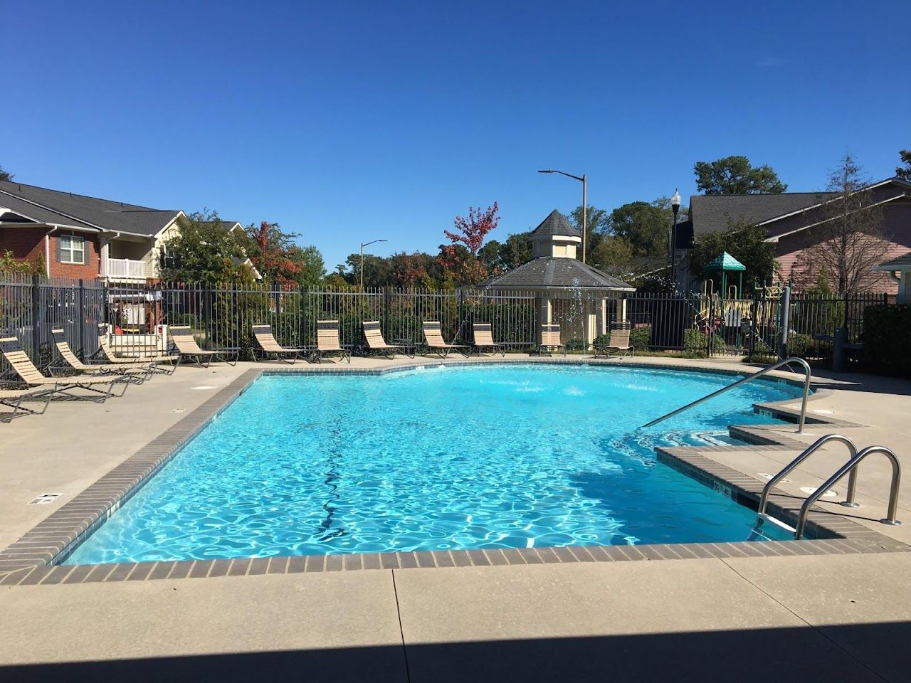 Pinewood Park Apartments