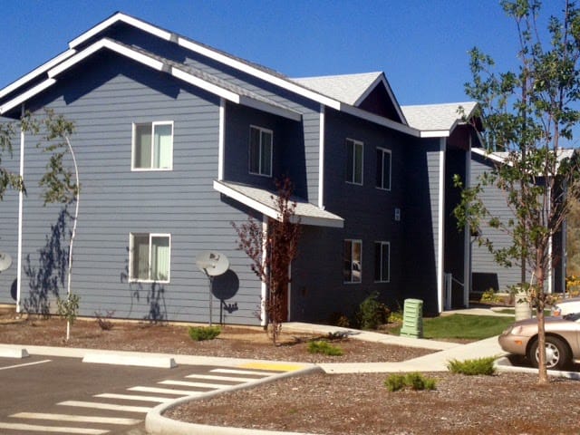 Pioneer Lane Apartments