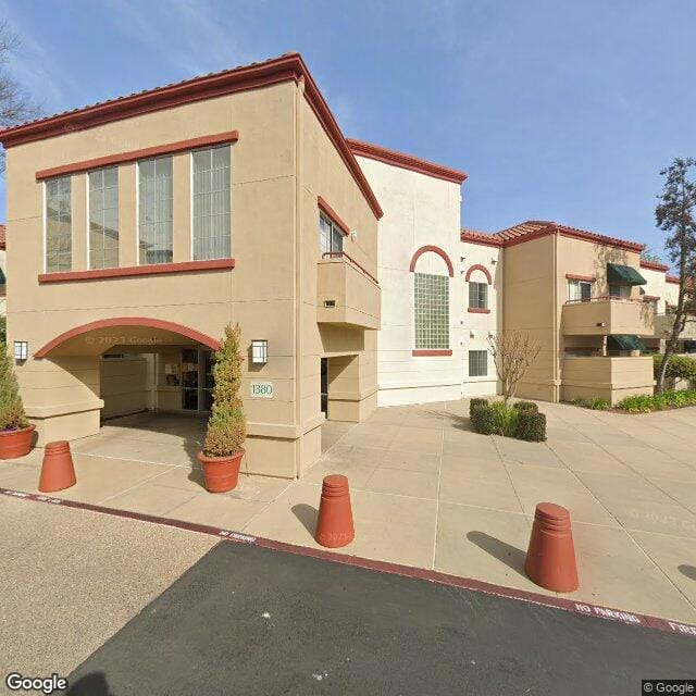 Plaza Del Sol Senior Apts