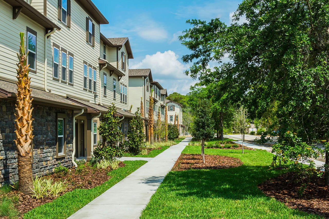 Pointe At Merritt Street