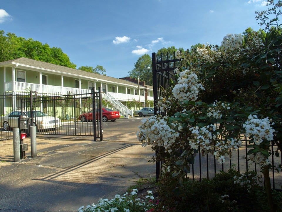 Purdy Apts I
