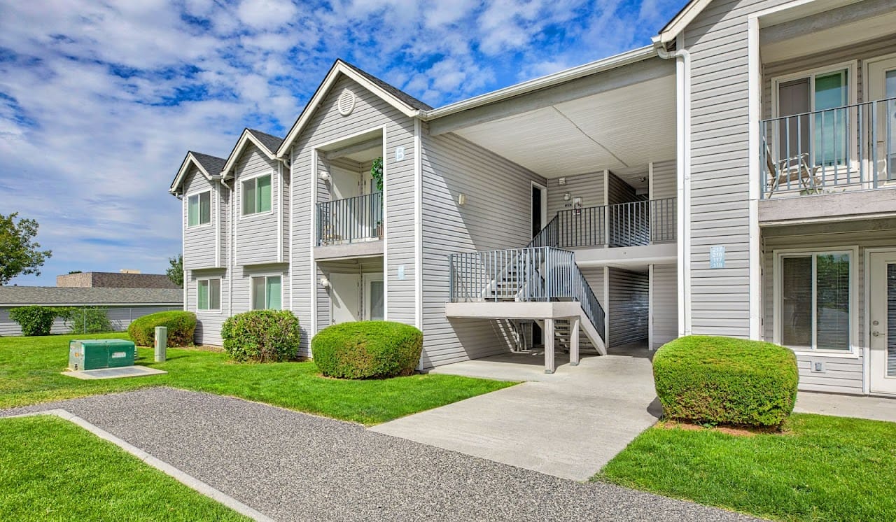 Quail Ridge Apartments