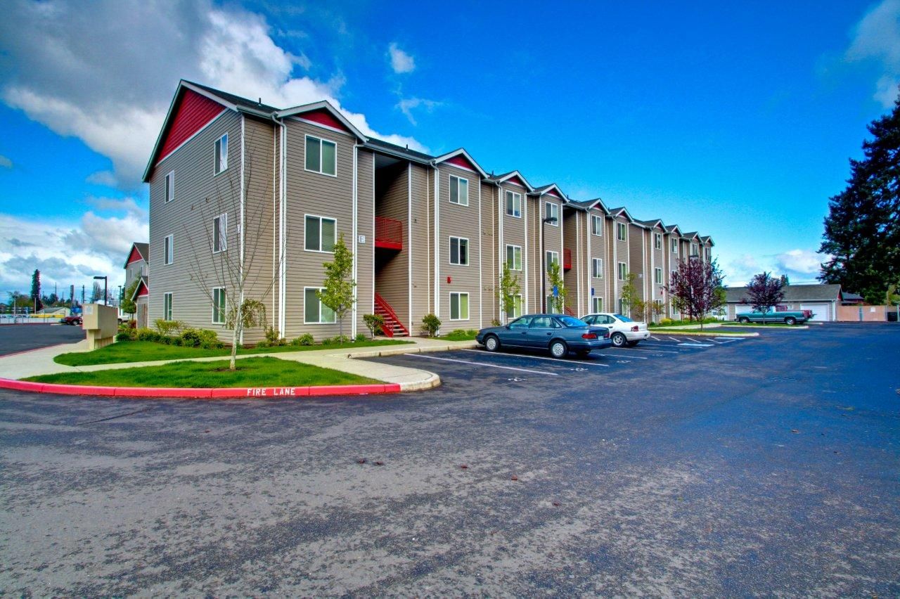 Queen Anne Apts