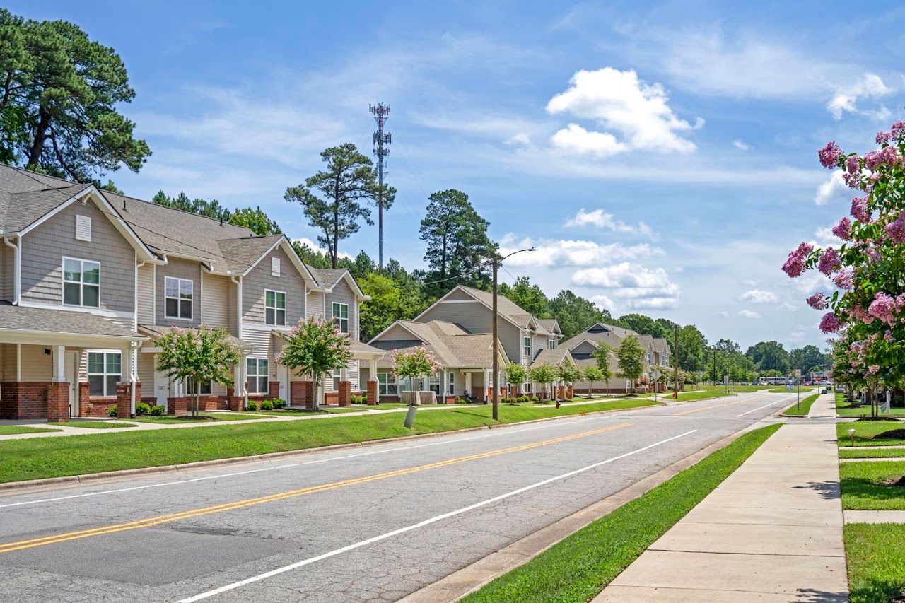 Ravenwood Crossing