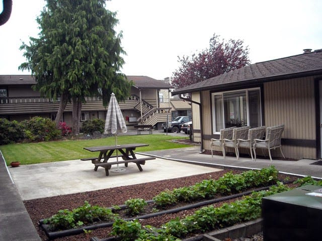 Raymond House