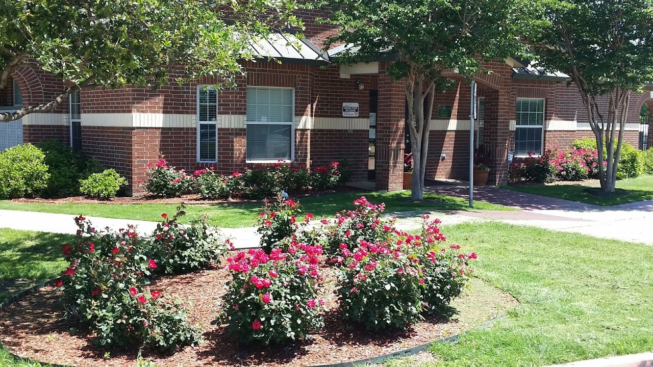 Red Oak Apts (Waco)