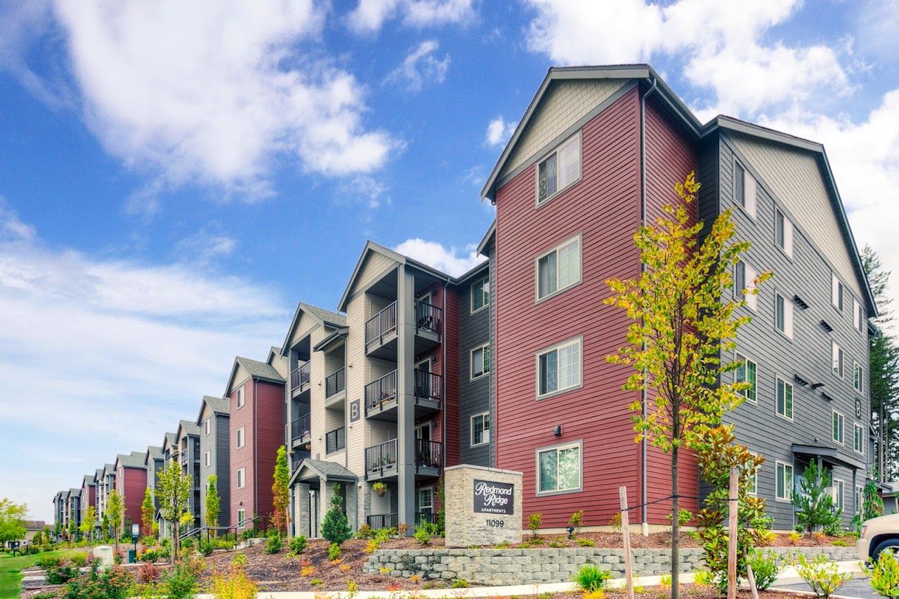 Redmond Ridge Apartments