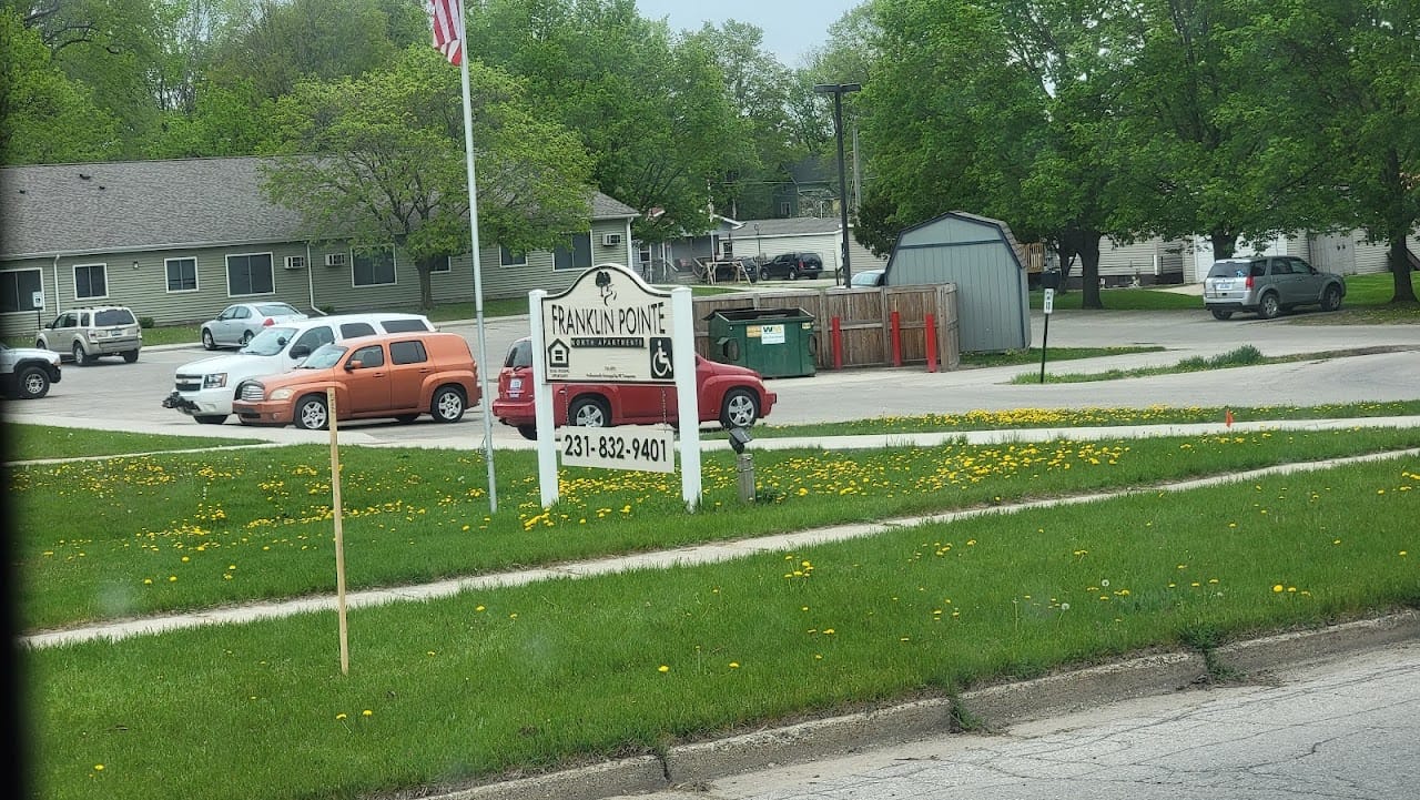 Reed City Apartments
