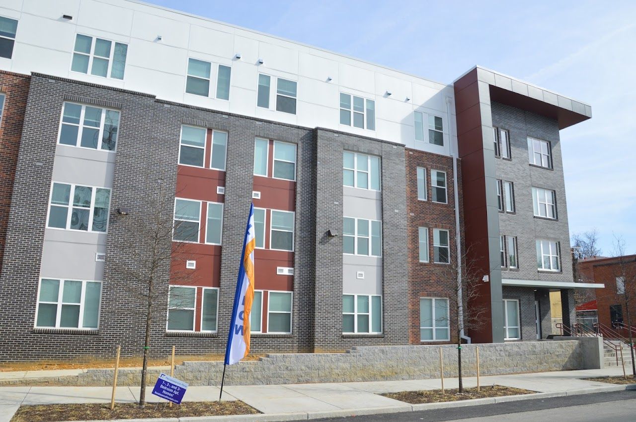 Renaissance Row Apts