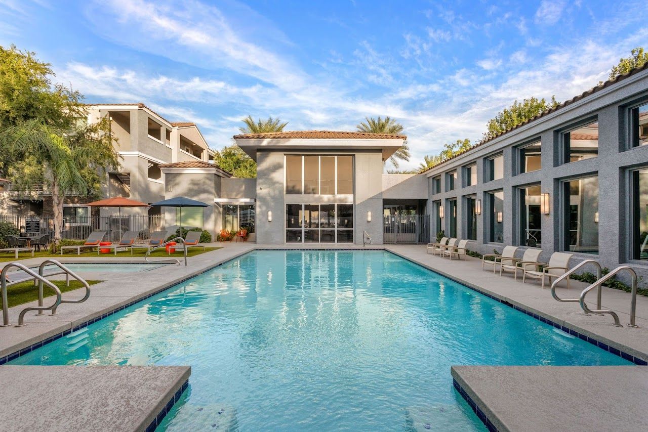 Revive 25 Apartments