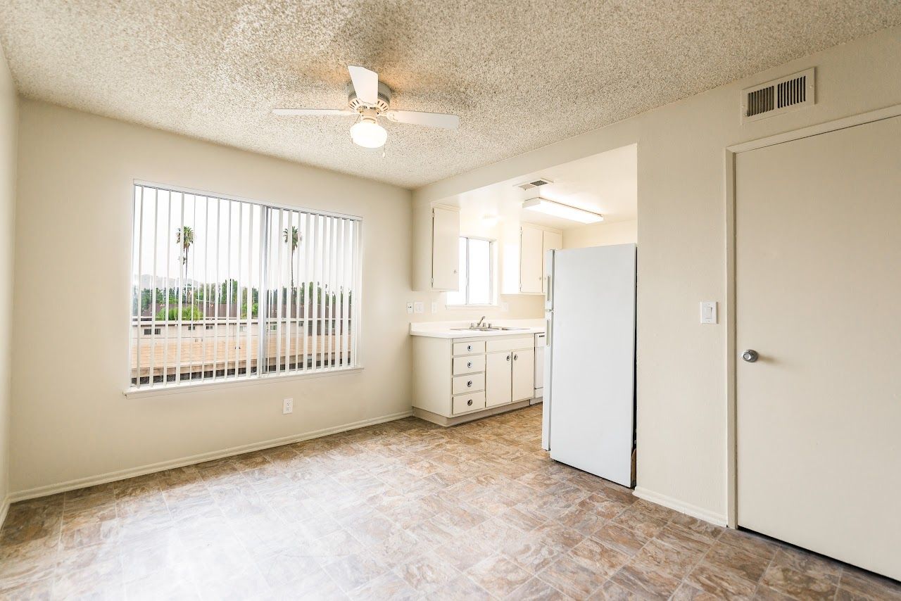 Ridgecrest Apts