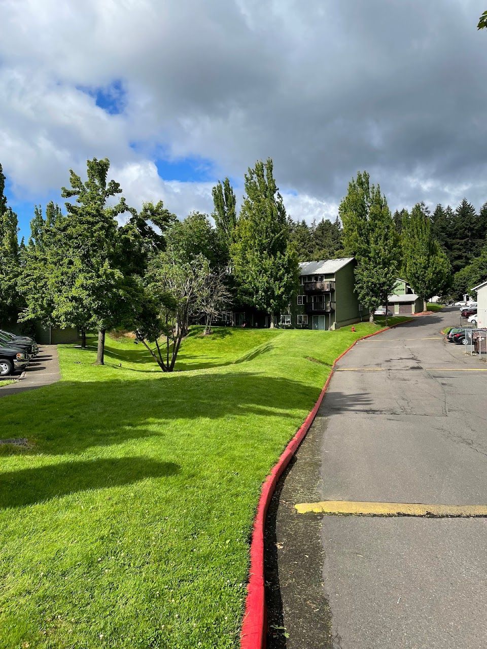 Ridgecrest Timbers Apts