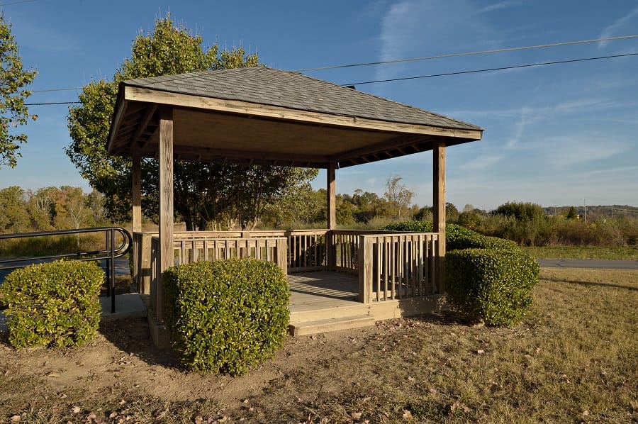 Ridgetop Apts
