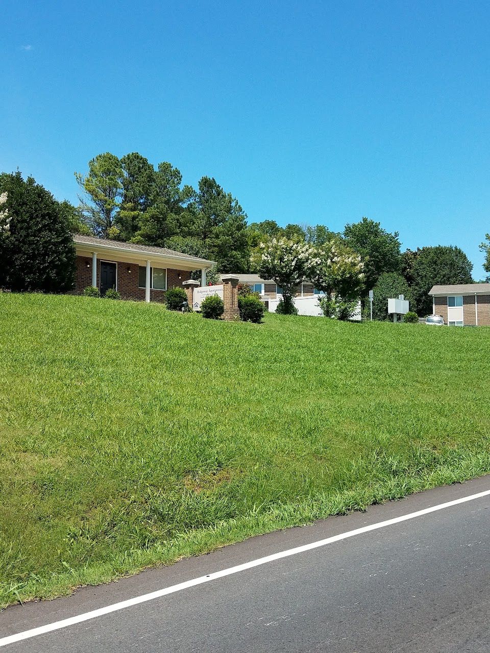 Ridgeway Apts