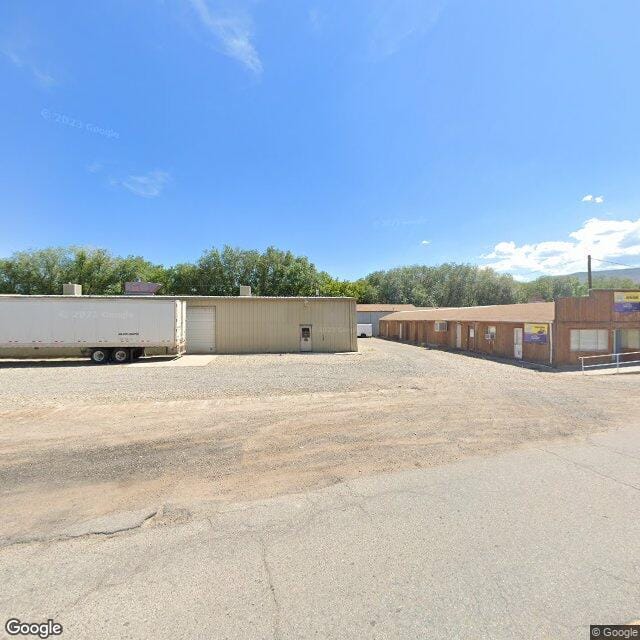 Rifle Apartments