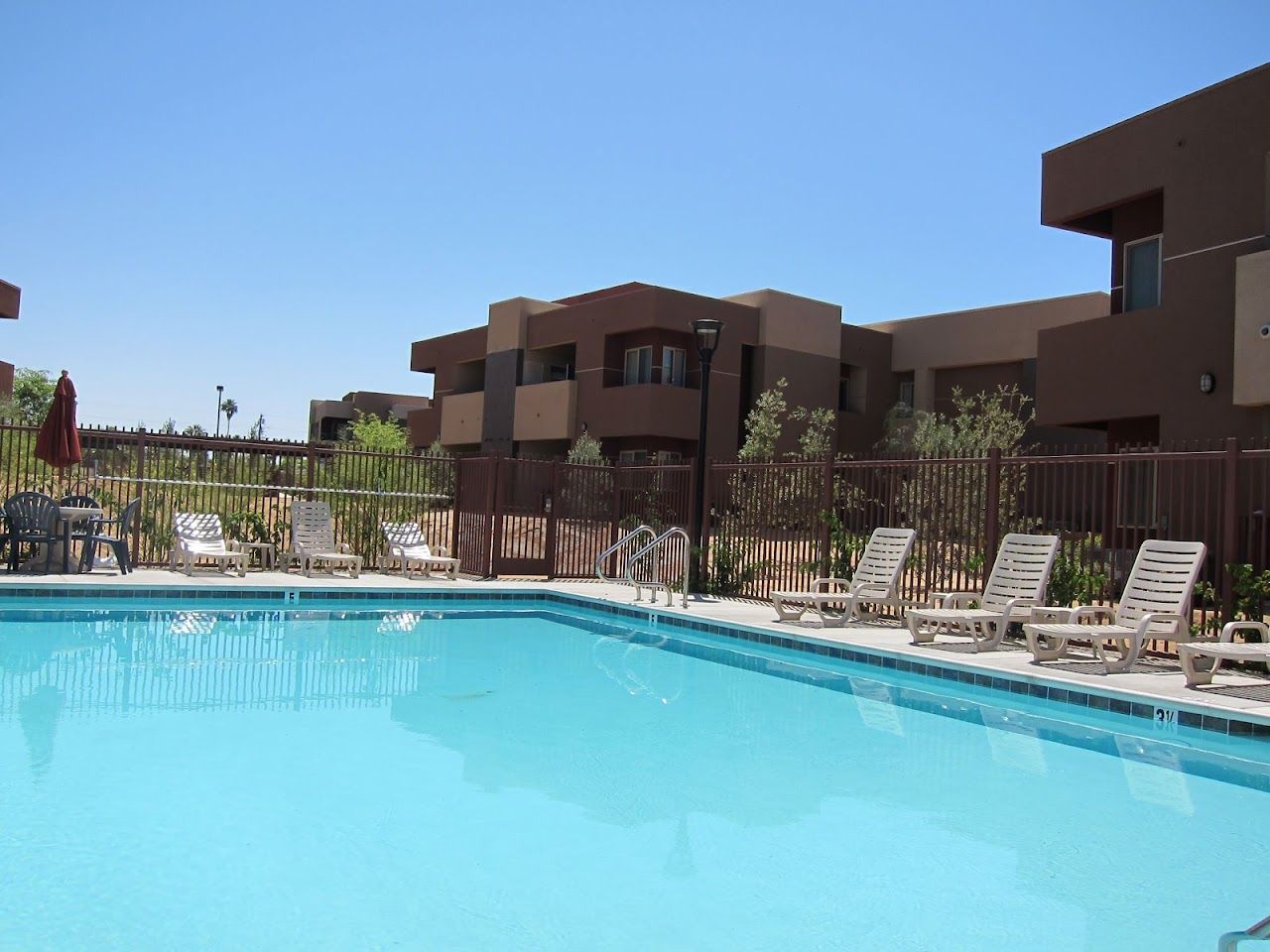 River Canyon Apts