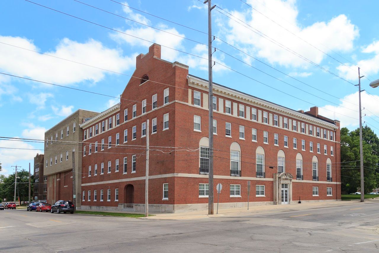 River City Apts