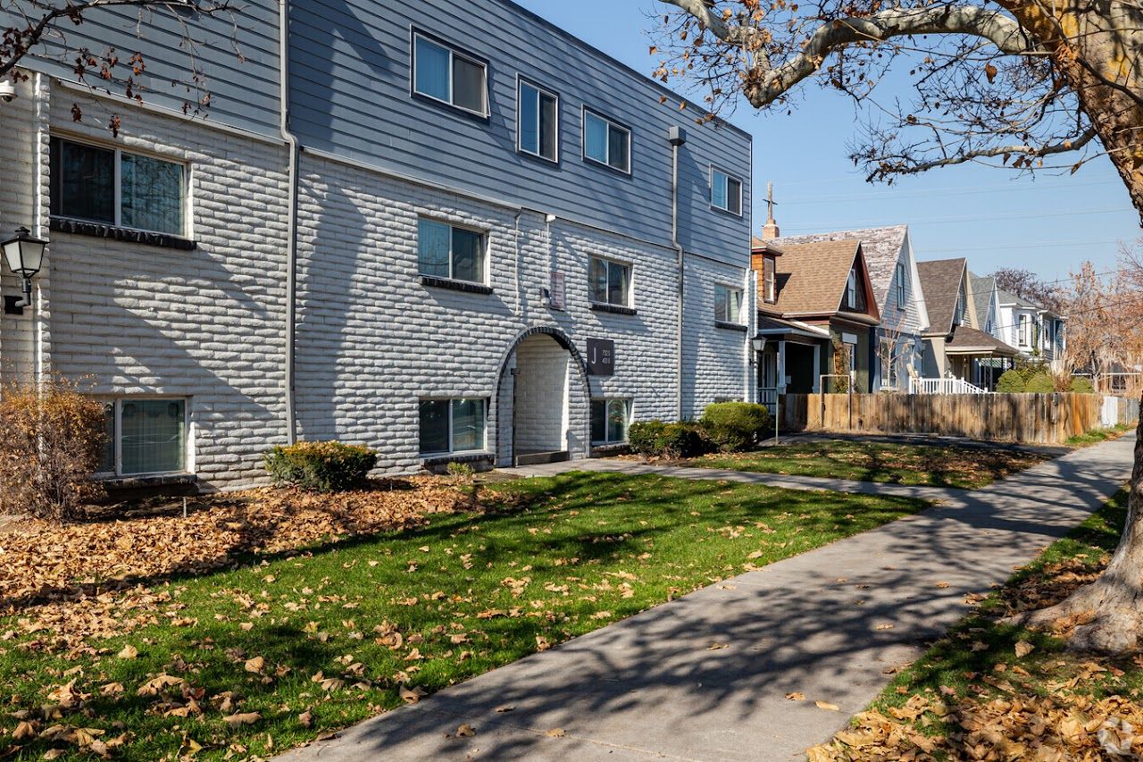 River Rock Apartments