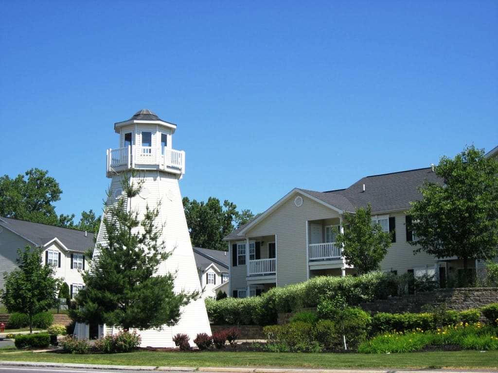 River'S Edge Apts