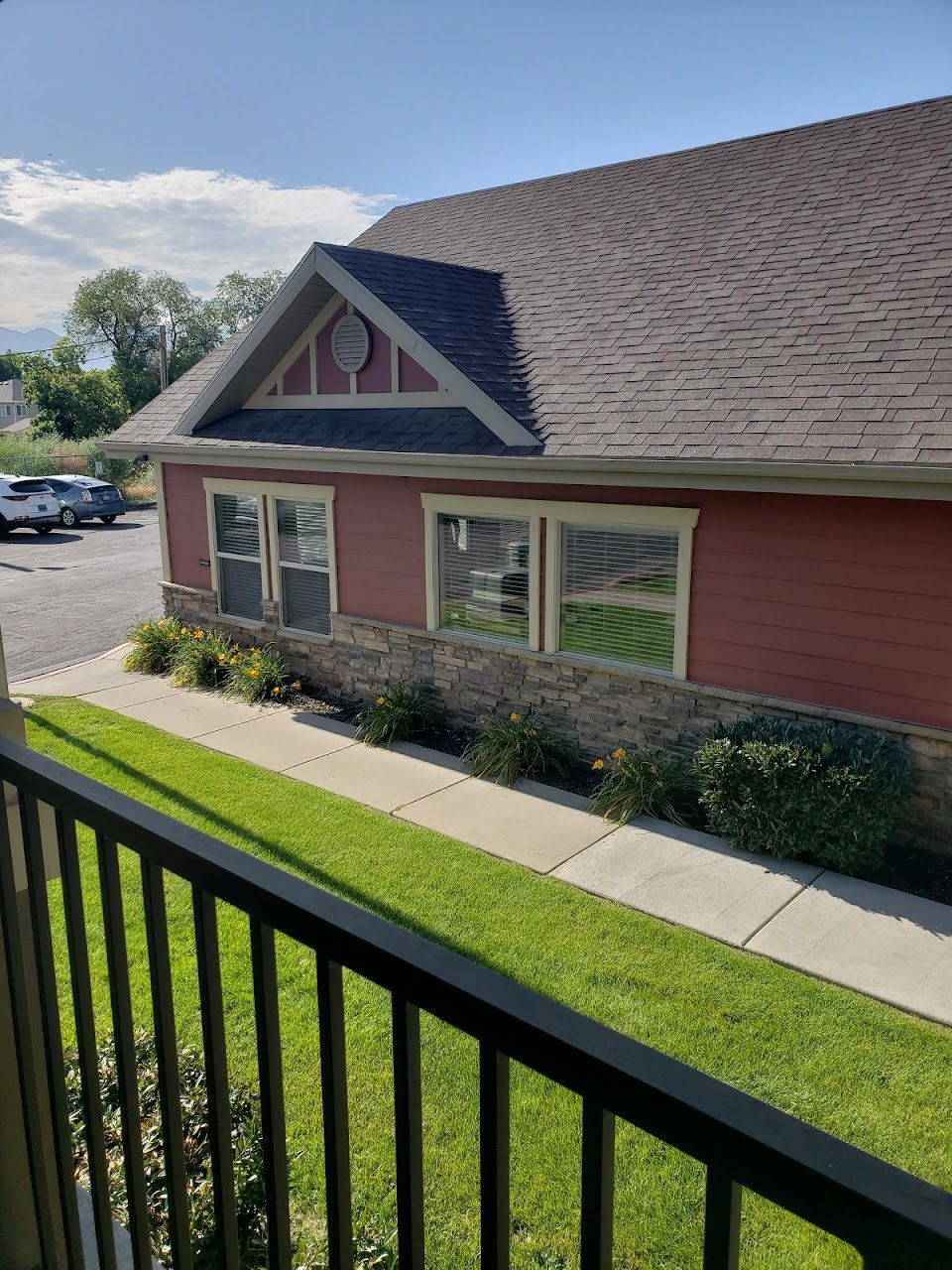 Riverside Cove Apts.