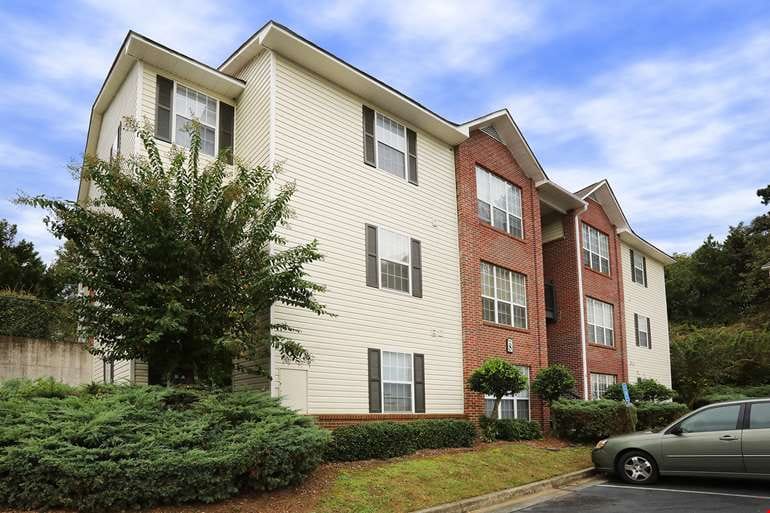 Riverwood Park Apartments