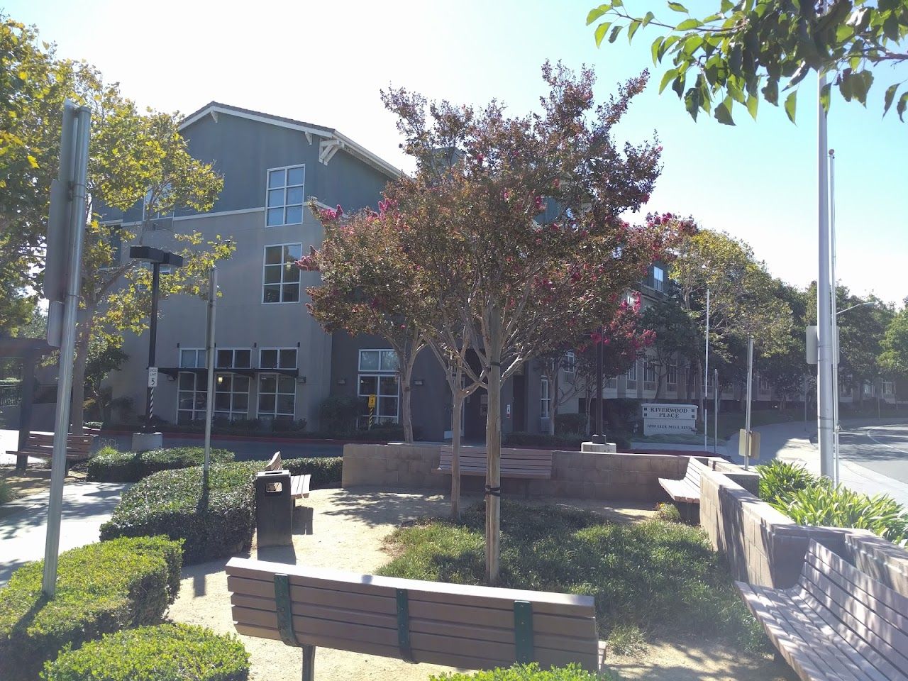 Riverwood Place